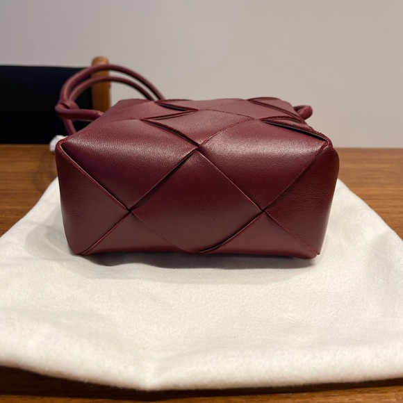 Bottega Veneta Mini Cassette Camera Bag - Picture 5 of 7